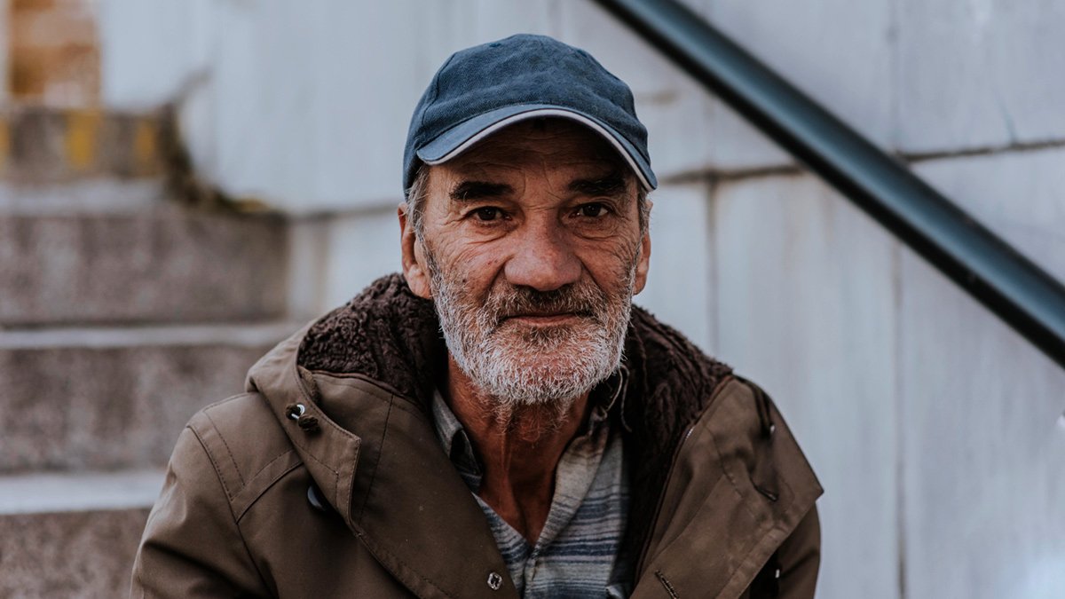 Front View Homeless Man With Beard COCOS   Front View Homeless Man With Beard 